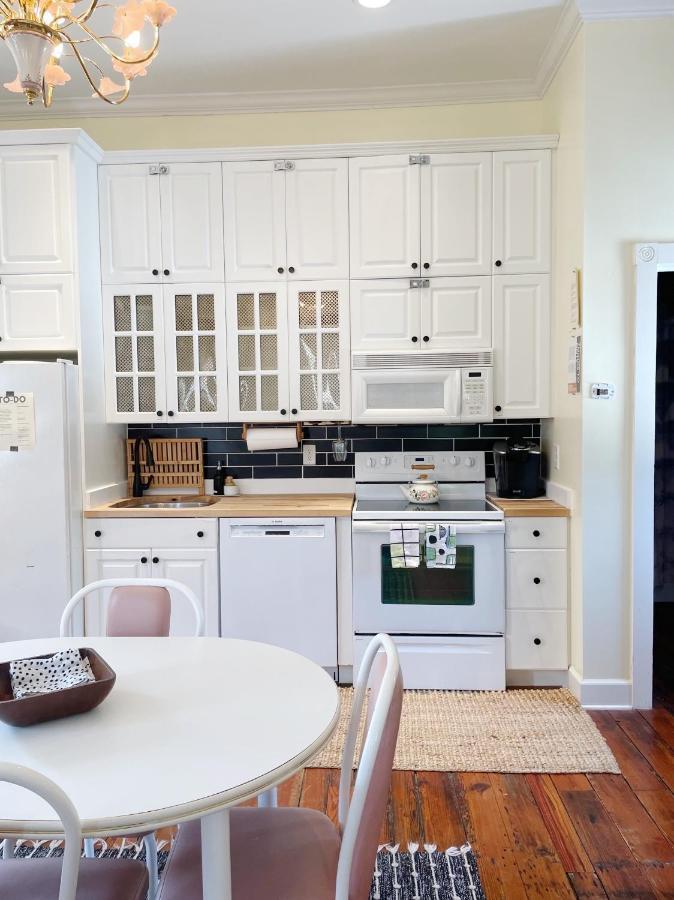 Charming 1885 Parlor Loft Downtown Savannah Stay 외부 사진