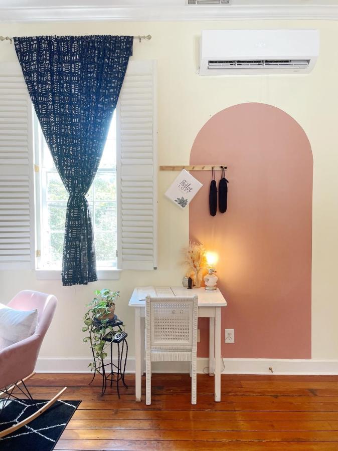 Charming 1885 Parlor Loft Downtown Savannah Stay 외부 사진