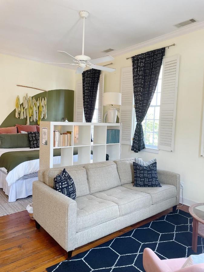 Charming 1885 Parlor Loft Downtown Savannah Stay 외부 사진